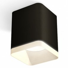 Точечный светильник с арматурой чёрного цвета, пластиковыми плафонами Ambrella Light XS7813021