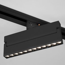 Шинная система с металлическими плафонами чёрного цвета Elektrostandard Garda Черный 20W 4200K (85025/01) трехфазный