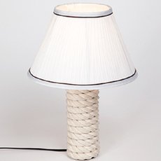 Настольная лампа с текстильными плафонами белого цвета Vitaluce V4198-7/1L