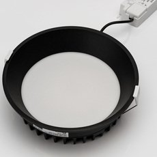 Точечный светильник с арматурой чёрного цвета, пластиковыми плафонами DesignLed BQ009120-BL-NW